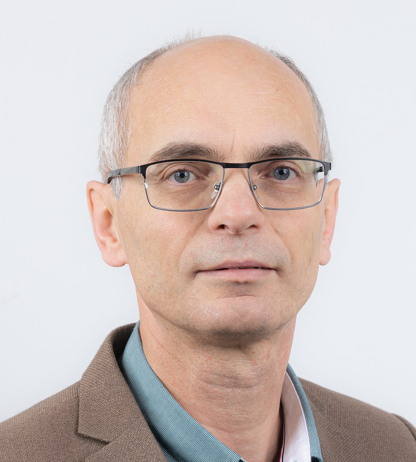Miru György