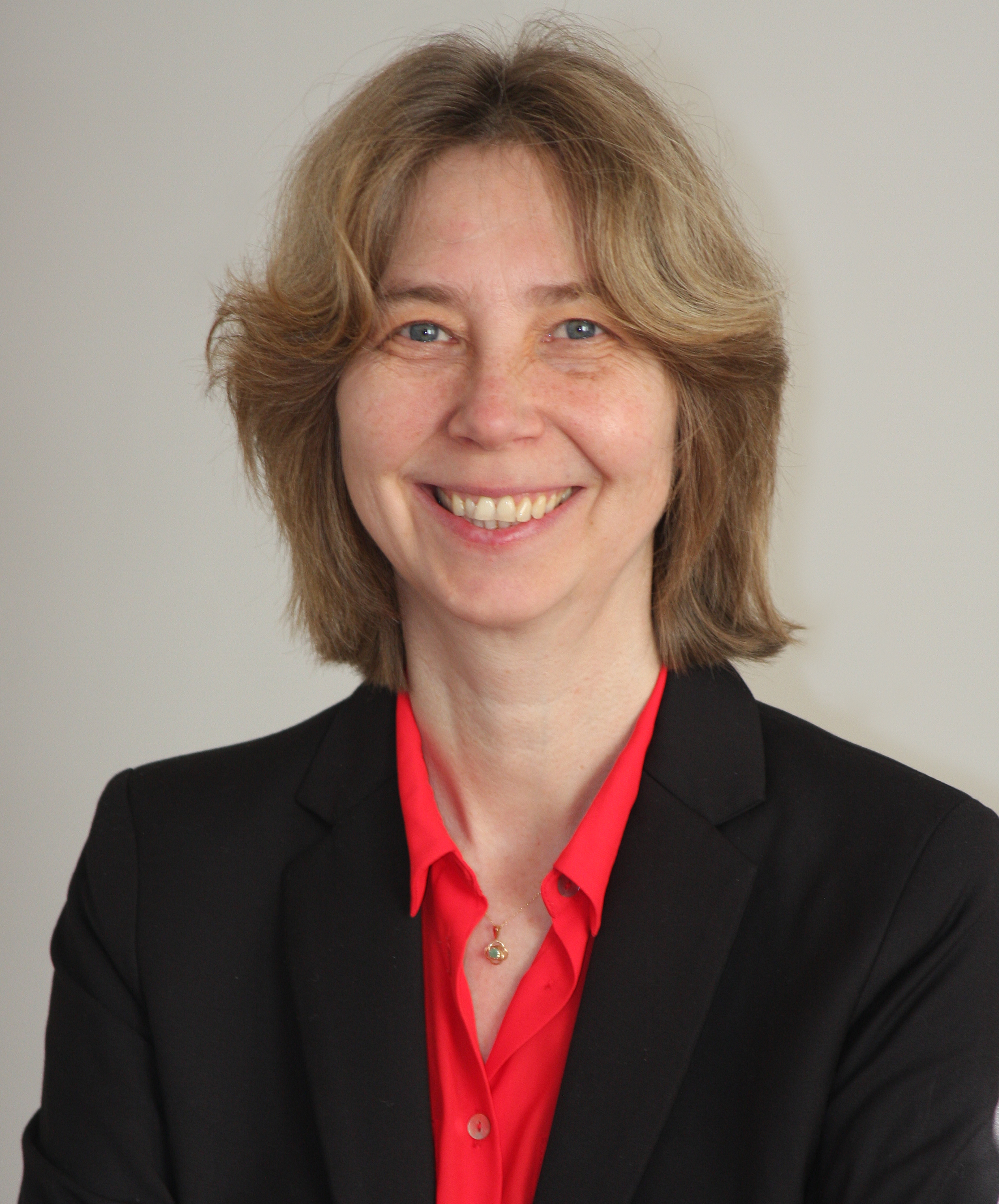 Zsuzsanna Dosztányi