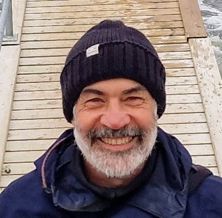 Fehér László