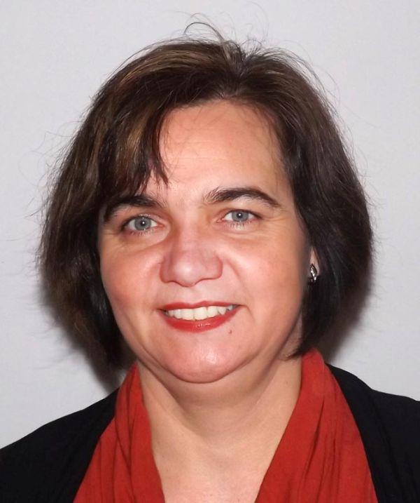 Zsuzsanna Gősi