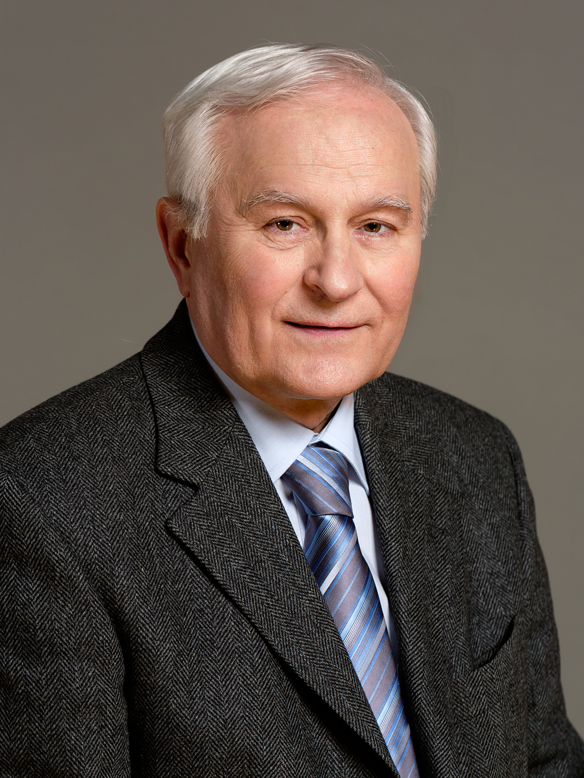 Dr. Bihari Mihály