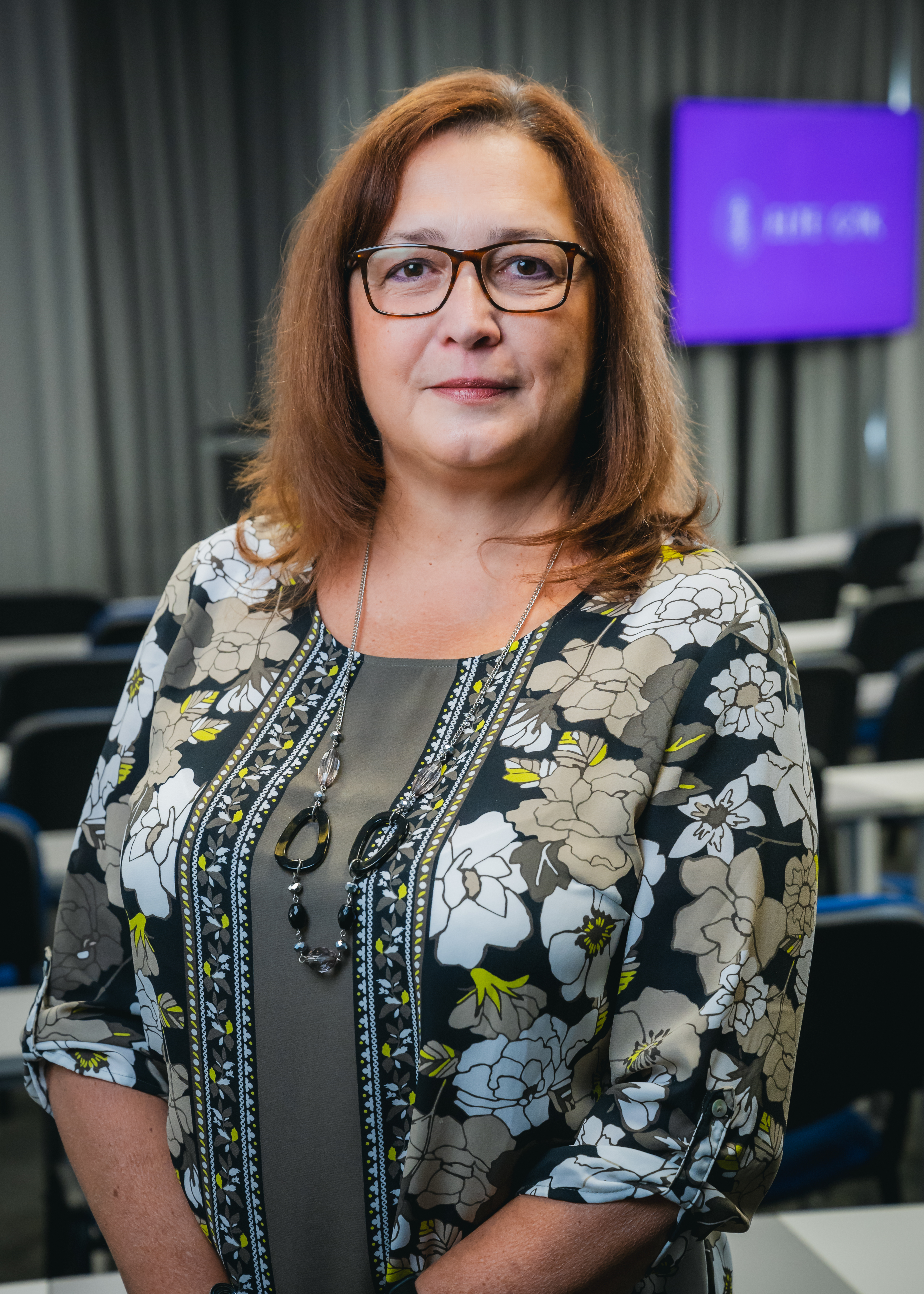 Dr. Brávácz Ibolya